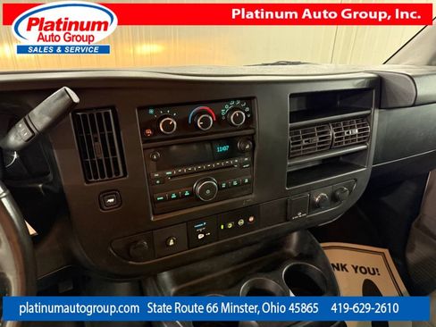 Used 2018 Chevrolet Express 3500 Extended w/ Driver Convenience Package RWD image 19