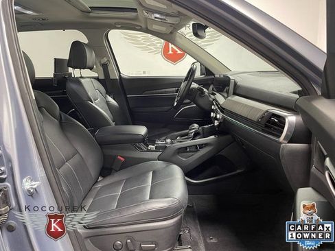Used 2023 Kia Telluride SX FWD image 24