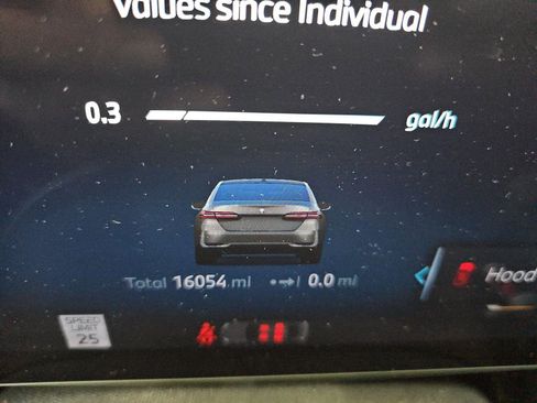 Certified 2026 BMW 530i image 12