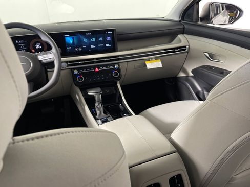 New 2026 Hyundai Tucson SEL image 17