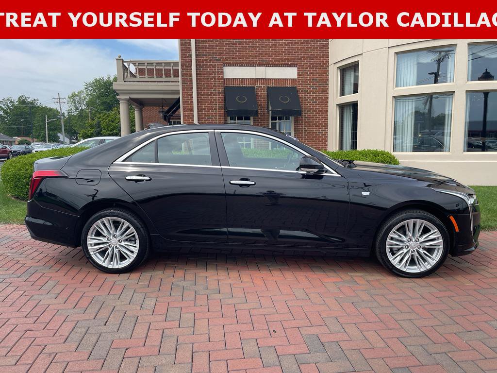 Used 2026 Cadillac CT4 Premium Luxury AWD/4WD image 7