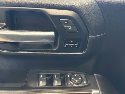 Used 2020 GMC Sierra 1500 SLT w/ SLT Premium Plus Package image 23