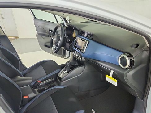 New 2025 Nissan Versa SV w/ Trunk Package image 24