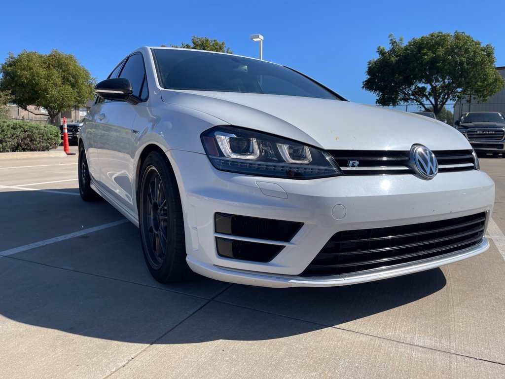 Used 2016 Volkswagen Golf R 4-Door AWD/4WD image 3