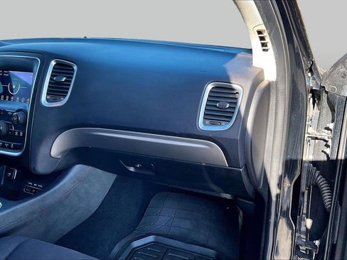 Used 2019 Dodge Durango SXT RWD image 15