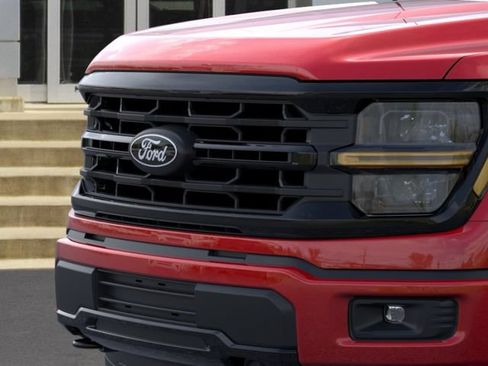 New 2026 Ford F150 XLT w/ XLT Black Appearance Package AWD/4WD image 17