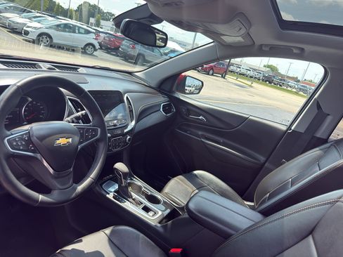 Certified 2024 Chevrolet Equinox Premier FWD image 25