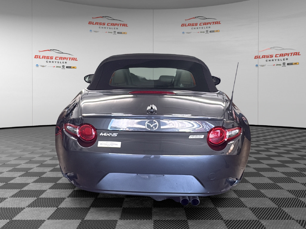 Used 2016 MAZDA MX-5 Miata Grand Touring RWD image 6