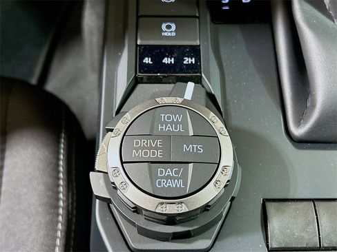 New 2025 Toyota Tacoma TRD Off-Road image 29