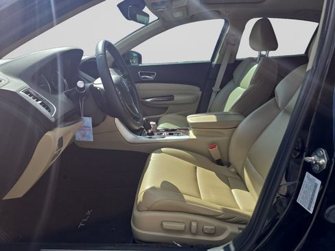 Used 2020 Acura TLX FWD image 3