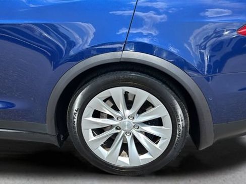 Used 2017 Tesla Model X 90D AWD/4WD image 35
