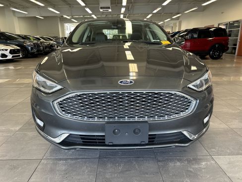 Used 2020 Ford Fusion Titanium image 17