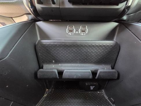 Used 2022 RAM 1500 Laramie w/ Sport Appearance Package AWD/4WD image 22
