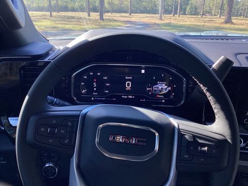 New 2025 GMC Sierra 2500 SLT w/ SLT Premium Package image 26