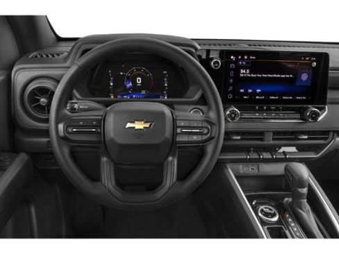 Used 2023 Chevrolet Colorado W/T RWD image 10