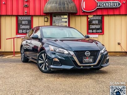 Used 2022 Nissan Altima 2.5 SV