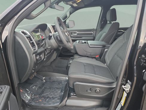 New 2026 RAM 1500 Big Horn AWD/4WD image 14