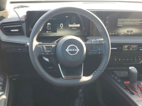 New 2026 Nissan Kicks SR w/ Cold Weather Package image 13