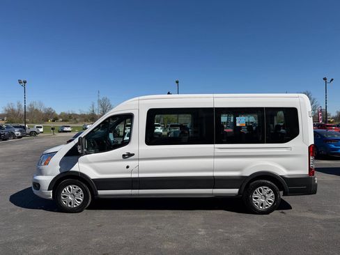 Used 2022 Ford Transit 350 XLT image 9