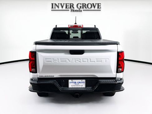 Used 2023 Chevrolet Colorado Z71 w/ Z71 Convenience Package 2 AWD/4WD image 6