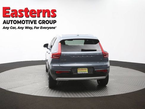 Used 2021 Volvo XC40 T4 Inscription FWD image 38