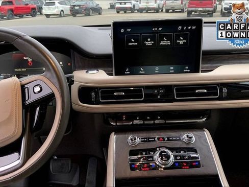 Used 2023 Lincoln Aviator Grand Touring w/ Equipment Group 301A image 6
