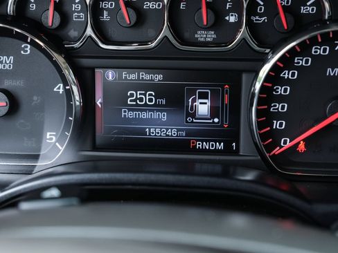 Used 2015 GMC Sierra 2500 SLT w/ Duramax Plus Package AWD/4WD image 56