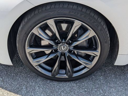 Used 2024 Lexus IS 350 F Sport RWD image 9