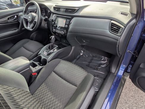 Used 2019 Nissan Rogue SV image 31