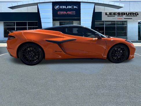 Used 2024 Chevrolet Corvette Z06 image 9