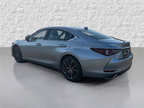 New 2025 Lexus ES 350 w/ Premium Package image 5