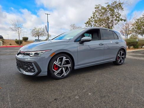 New 2026 Volkswagen GTI SE FWD image 2