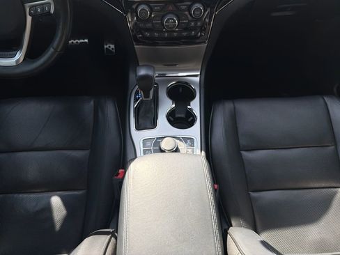 Used 2019 Jeep Grand Cherokee High Altitude image 14