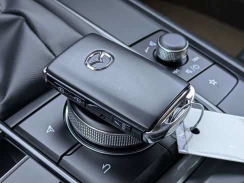 New 2026 MAZDA CX-30 AWD 2.5 S w/ Select Sport Pkg image 30