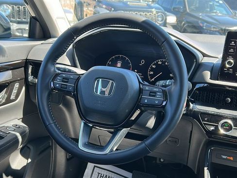 Used 2025 Honda CR-V EX-L image 25