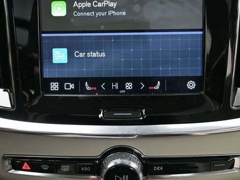 Used 2024 Volvo S60 B5 Ultimate image 22