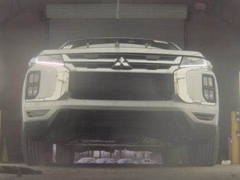 Used 2024 Mitsubishi Outlander Sport AWD image 3