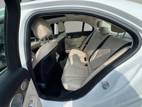 Used 2015 Mercedes-Benz C 300 4MATIC Sedan image 11