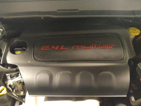 Used 2021 Jeep Compass Latitude image 30