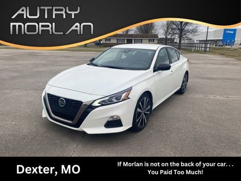 Used 2022 Nissan Altima 2.5 SR image 1