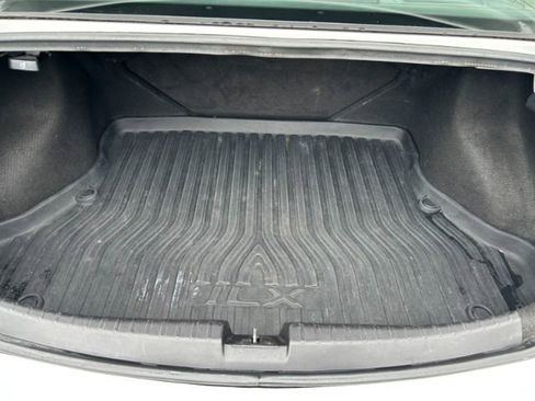 Used 2013 Acura ILX w/ Technology Package FWD image 32