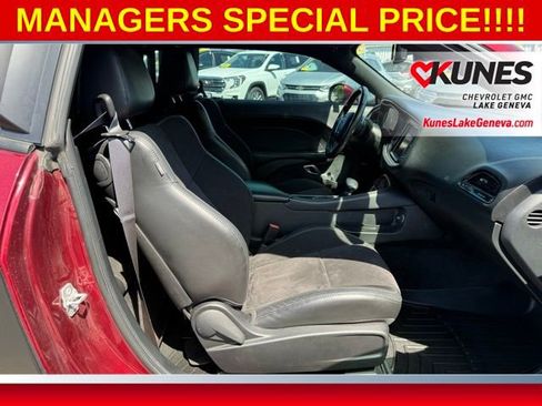 Used 2018 Dodge Challenger R/T Plus RWD image 17