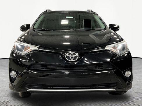 Used 2016 Toyota RAV4 XLE AWD/4WD image 2
