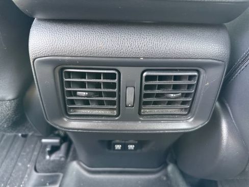 Used 2019 Toyota RAV4 XSE AWD/4WD image 21