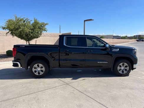 Used 2024 GMC Sierra 1500 SLE AWD/4WD image 9