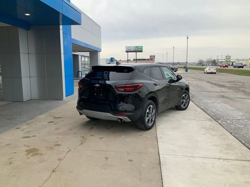 Used 2025 Chevrolet Blazer LT image 6