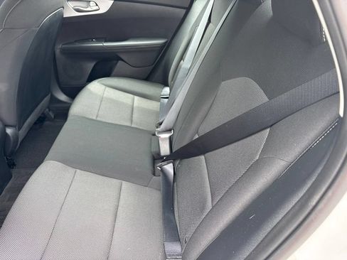 Used 2024 Kia Forte LXS w/ LXS Technology Package FWD image 25