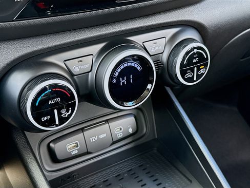 New 2026 Hyundai Venue SEL image 11