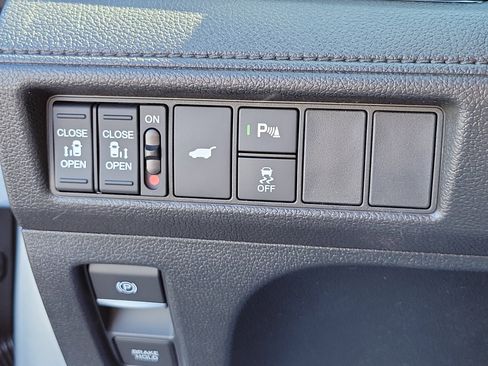 New 2026 Honda Odyssey Elite image 24