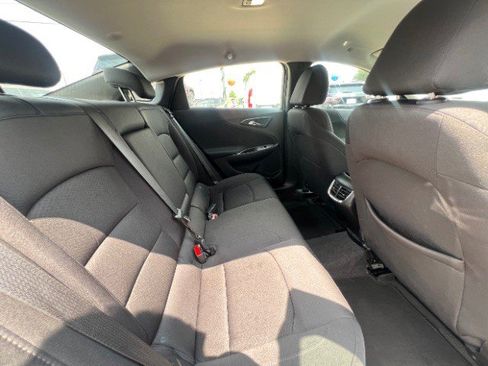 Used 2023 Chevrolet Malibu LT FWD image 15